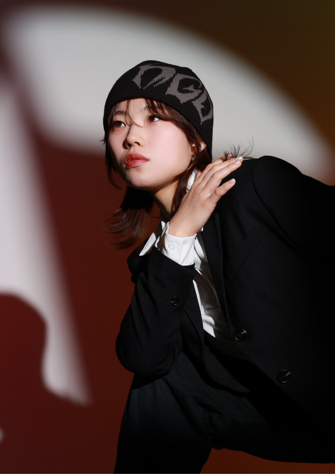 講師 ELLA